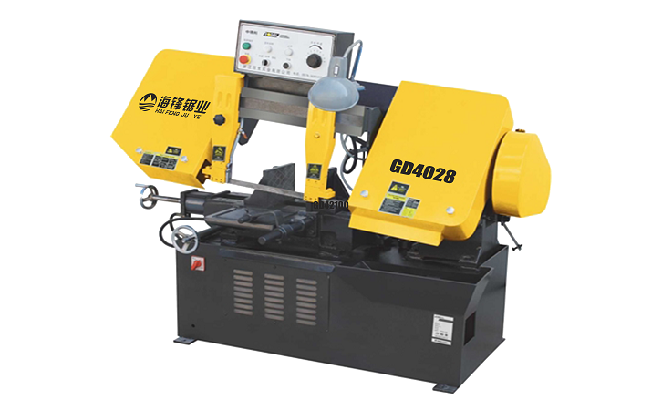 临沧怎样操作能更好的提高卧式带锯床的切割效率？